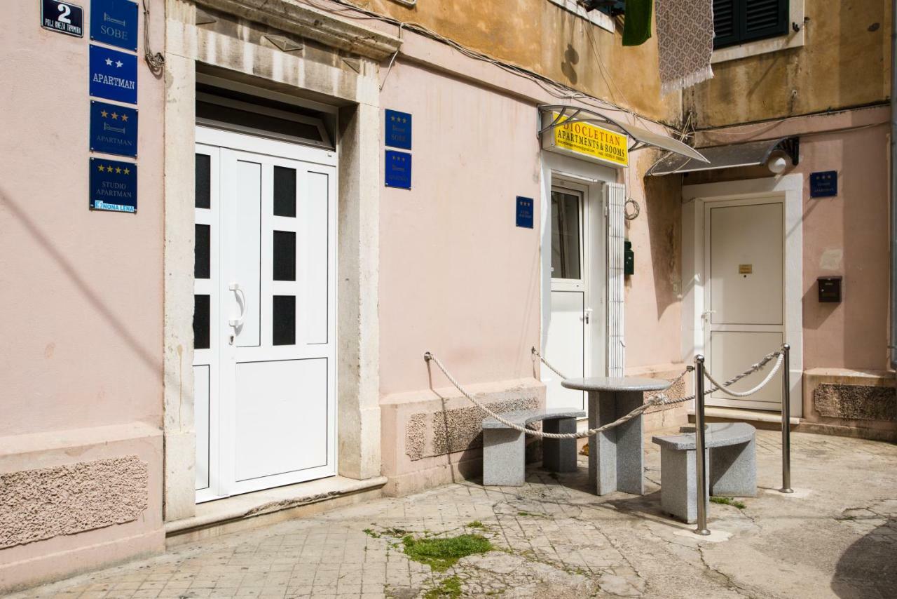 Nona Lena Studio Lägenhet Split Exteriör bild